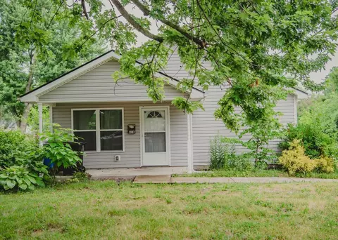 426 Howard St, Wilmington, OH 45177