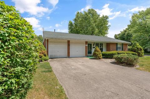 880 Kathryn Dr, Wilmington, OH 45177