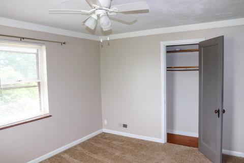 511 North Bnd, Cincinnati, OH 45224 photo 24