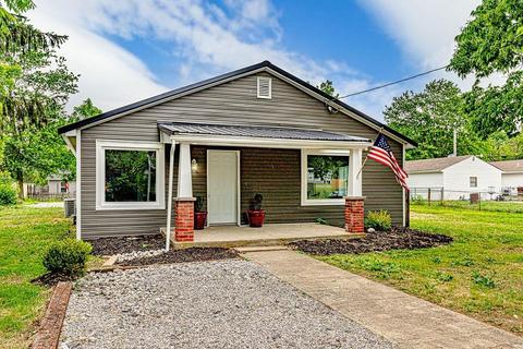 1860 Walnut St, Goshen, OH 45122
