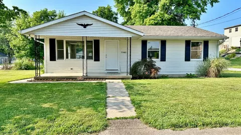 7985 Ferry St, Miamitown, OH 45041