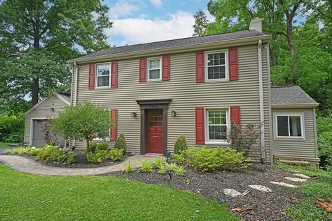 1016 Mary Ln, Wyoming, OH 45215