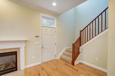 227 Stetson St, Cincinnati, OH 45219 photo 4