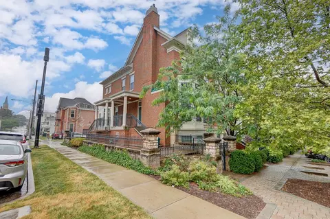 227 Stetson St, Cincinnati, OH 45219