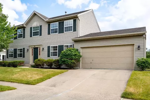 5879 Meadowview Dr, Mason, OH 45040
