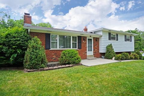 6956 Gary Lee Dr, West Chester, OH 45069