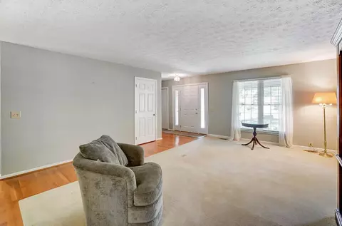 763 Viewcrest Ct, Cincinnati, OH 45231 photo 9