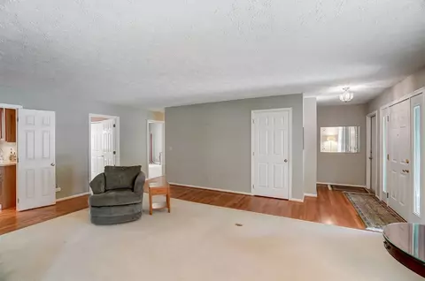 763 Viewcrest Ct, Cincinnati, OH 45231 photo 10