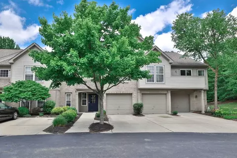 7200 Fieldstone Ct #H, Sharonville, OH 45241