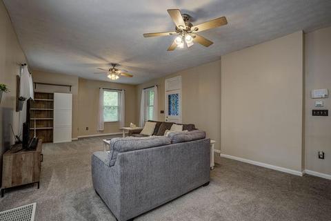 2979 Wardall Ave, Cincinnati, OH 45211 photo 9