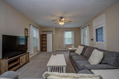 2979 Wardall Ave, Cincinnati, OH 45211 photo 8