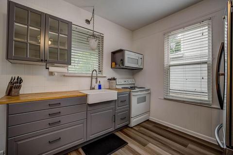 2979 Wardall Ave, Cincinnati, OH 45211 photo 14