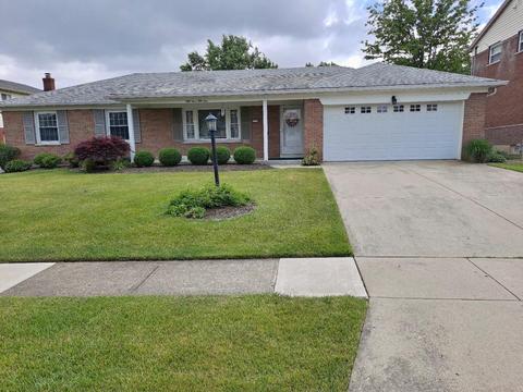 5359 Cannas Dr, Cincinnati, OH 45238