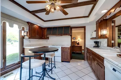 808 Grants View Ct, Washington Township, OH 45459 photo 9