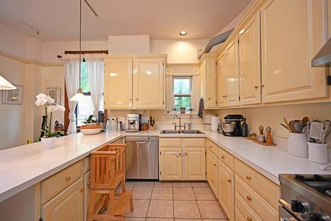 1633 Pullan Ave, Cincinnati, OH 45223 photo 13
