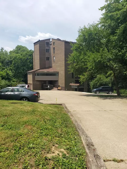 2121 Sutton Ave #4A, Cincinnati, OH 45230 photo 2