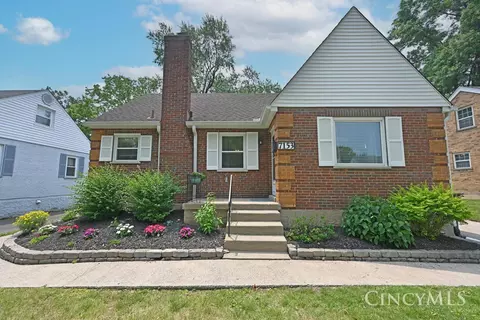 7153 Silver Crest Dr, Cincinnati, OH 45236 photo 4