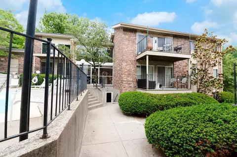805 Delta Ave #1B, Cincinnati, OH 45226