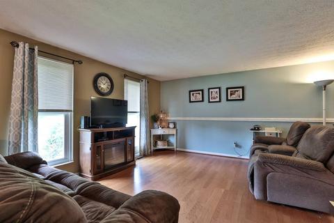 5461 Edger Dr, Cincinnati, OH 45239 photo 5