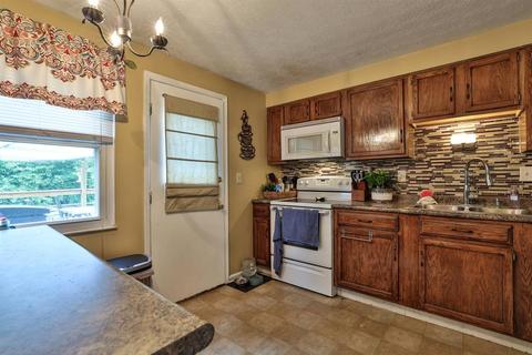 5461 Edger Dr, Cincinnati, OH 45239 photo 11