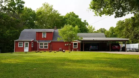 702 Loveland Miamiville Rd, Loveland, OH 45140