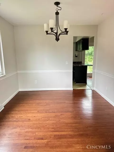 1934 Fullerton Dr, Cincinnati, OH 45240 photo 4