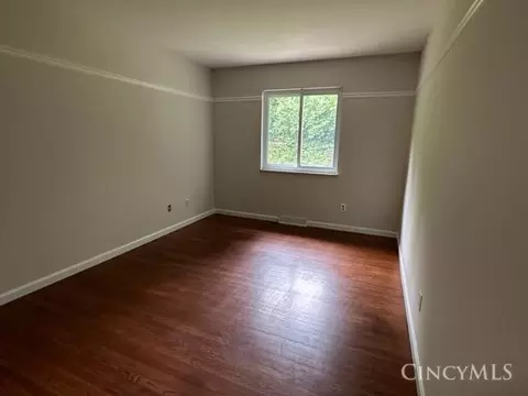 1934 Fullerton Dr, Cincinnati, OH 45240 photo 11
