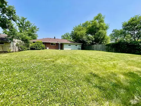 8625 Daly Rd, Cincinnati, OH 45231 photo 5