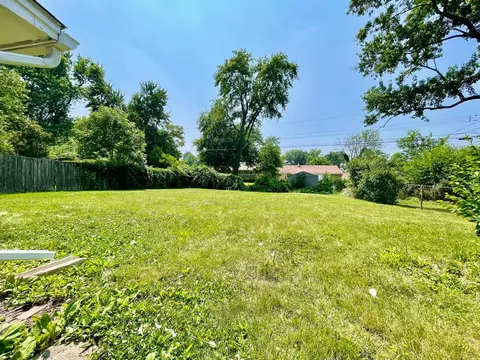 8625 Daly Rd, Cincinnati, OH 45231 photo 6