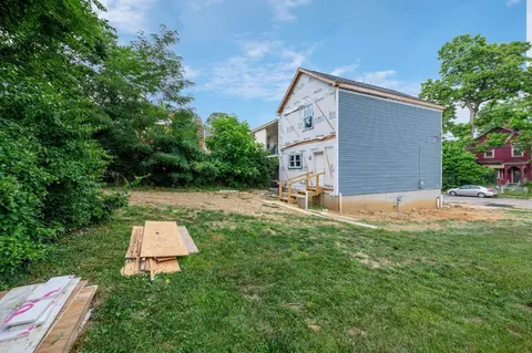 2537 Hemlock St, Cincinnati, OH 45206 photo 3