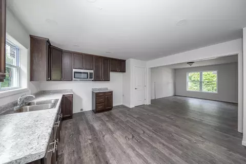 2537 Hemlock St, Cincinnati, OH 45206 photo 4