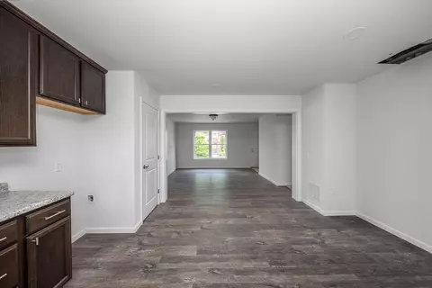 2537 Hemlock St, Cincinnati, OH 45206 photo 8