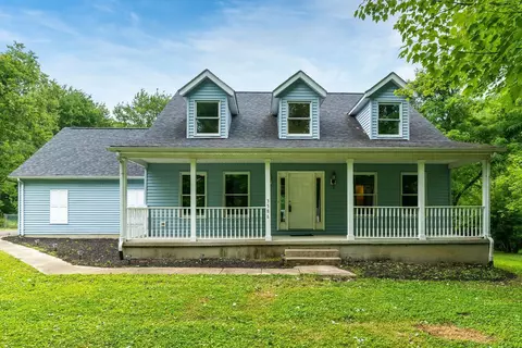 3586 Lewis Rd, Amelia, OH 45102