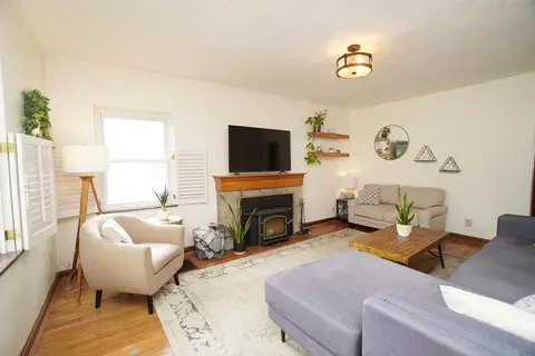 6909 Edith St, Newtown, OH 45244 photo 6