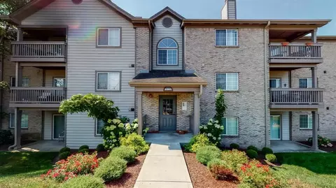 8392 Spring Valley Ct #102, West Chester, OH 45069