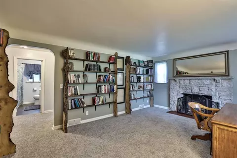 2395 Springdale Rd, Cincinnati, OH 45231 photo 6