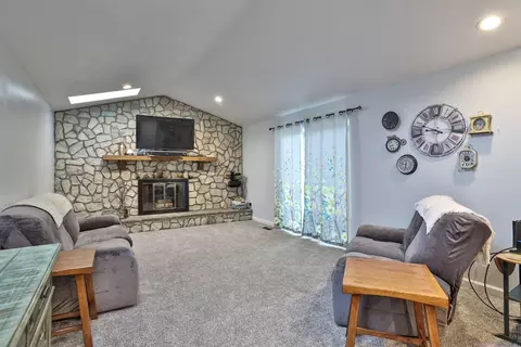 2395 Springdale Rd, Cincinnati, OH 45231 photo 7