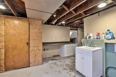 2395 Springdale Rd, Cincinnati, OH 45231 photo 34