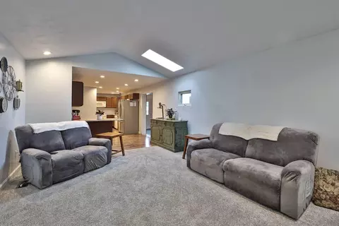 2395 Springdale Rd, Cincinnati, OH 45231 photo 10