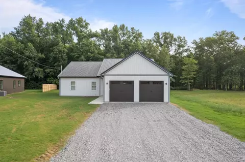 141 Custer Dr, Sardinia, OH 45171