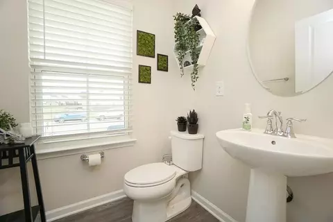 1271 Springfield Dr, Harrison, OH 45030 photo 5