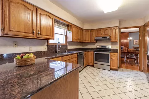 4955 Cinnamon Cir, Cincinnati, OH 45244 photo 13