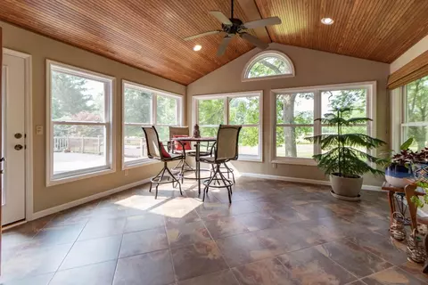 4955 Cinnamon Cir, Cincinnati, OH 45244 photo 9