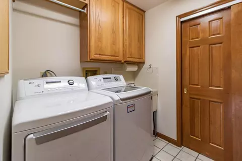 4955 Cinnamon Cir, Cincinnati, OH 45244 photo 20