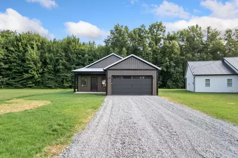 143 Custer Dr, Sardinia, OH 45171