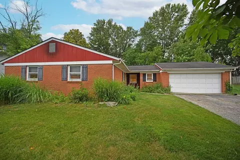 549 Melissa Dr, Oxford, OH 45056