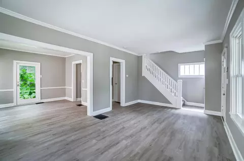 4322 Eighth St, Cincinnati, OH 45205 photo 9