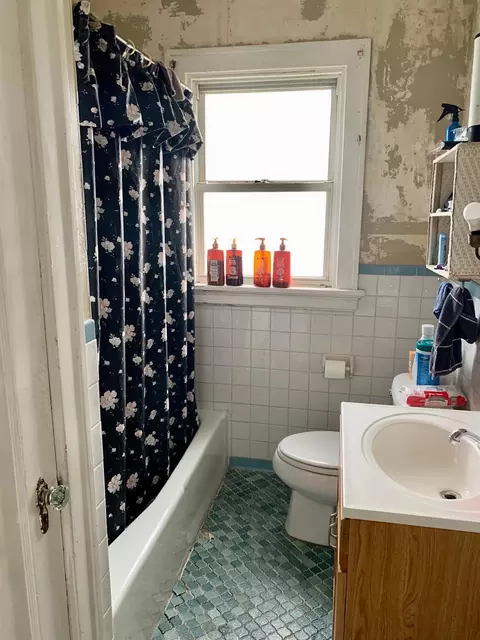 3826 Ebenezer Rd, Cincinnati, OH 45248 photo 7