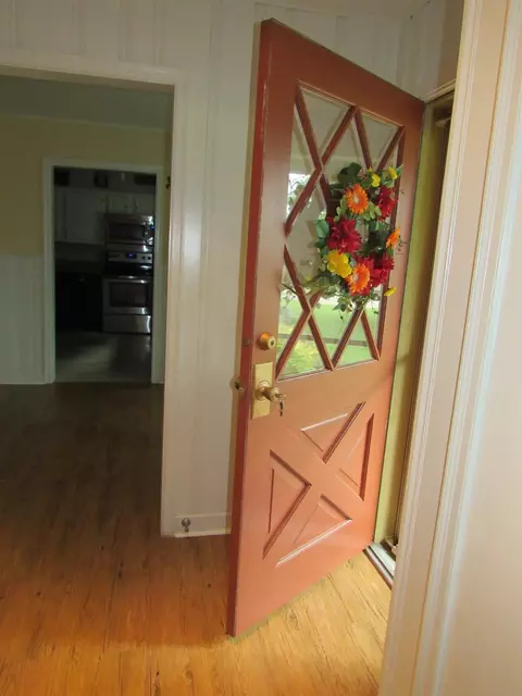 644 Christopal Dr, Cincinnati, OH 45231 photo 3