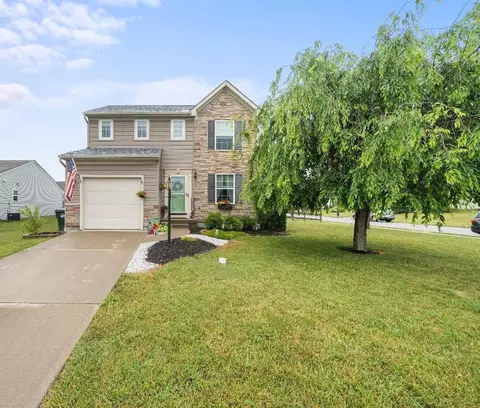 1 Spencer Ct, Amelia, OH 45102